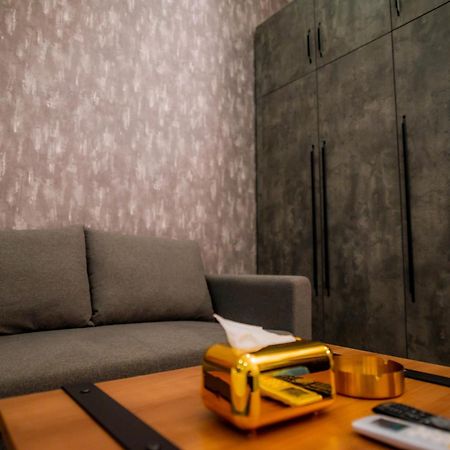 Hotel Serviced Apartments Top One Infinity Pool With View Of 360 Degree 프놈펜 외부 사진