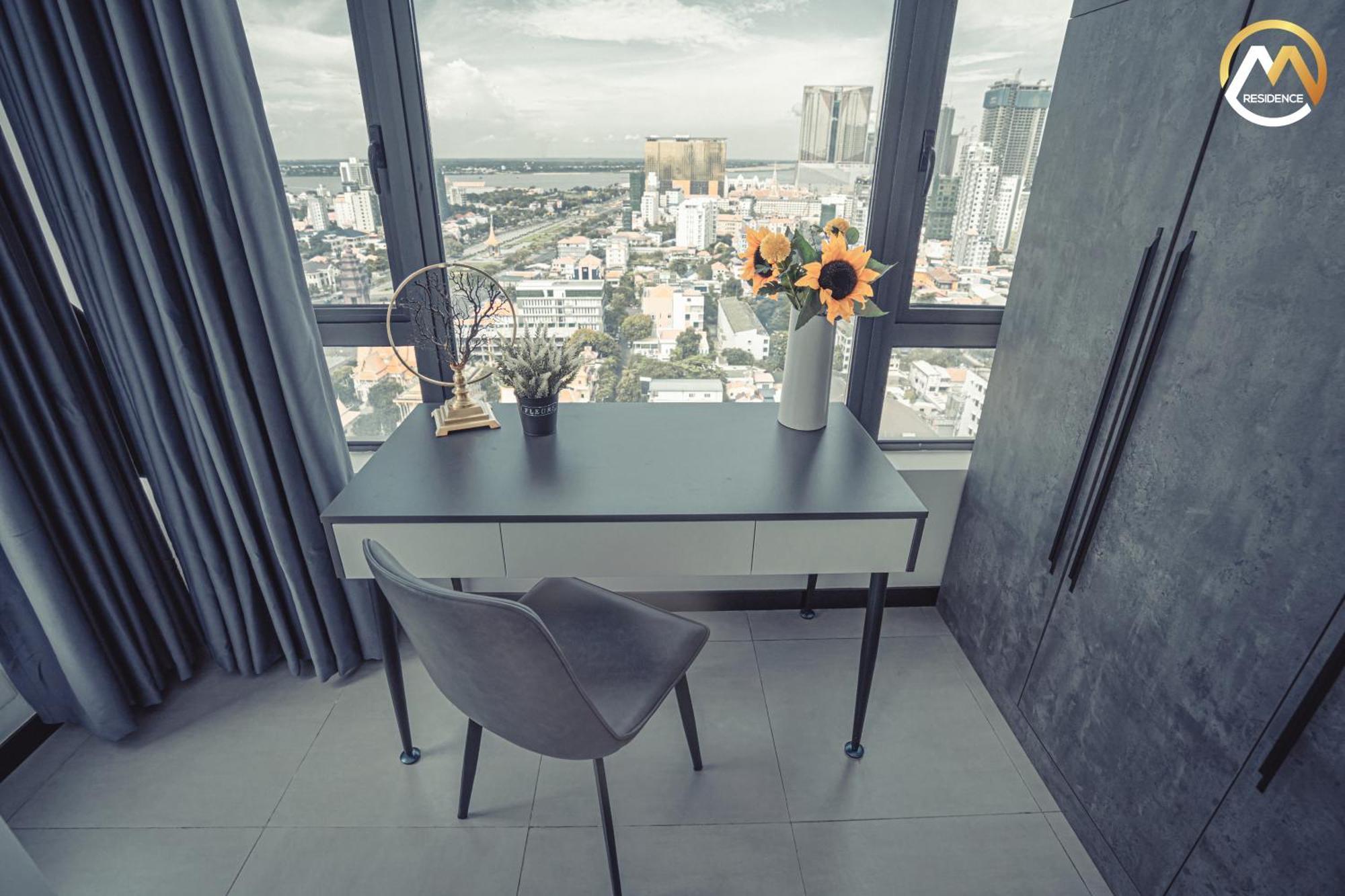 Hotel Serviced Apartments Top One Infinity Pool With View Of 360 Degree 프놈펜 외부 사진