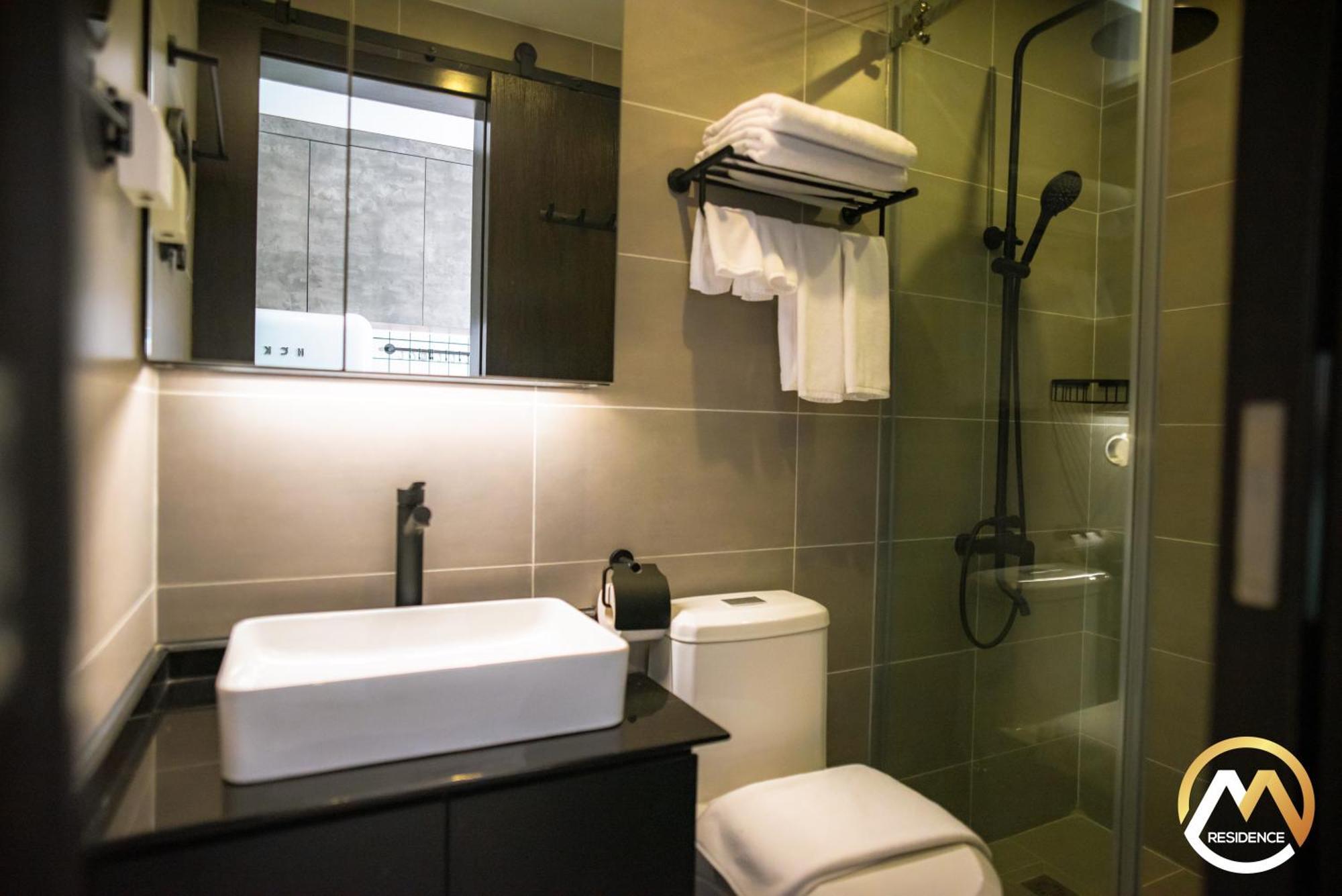 Hotel Serviced Apartments Top One Infinity Pool With View Of 360 Degree 프놈펜 외부 사진