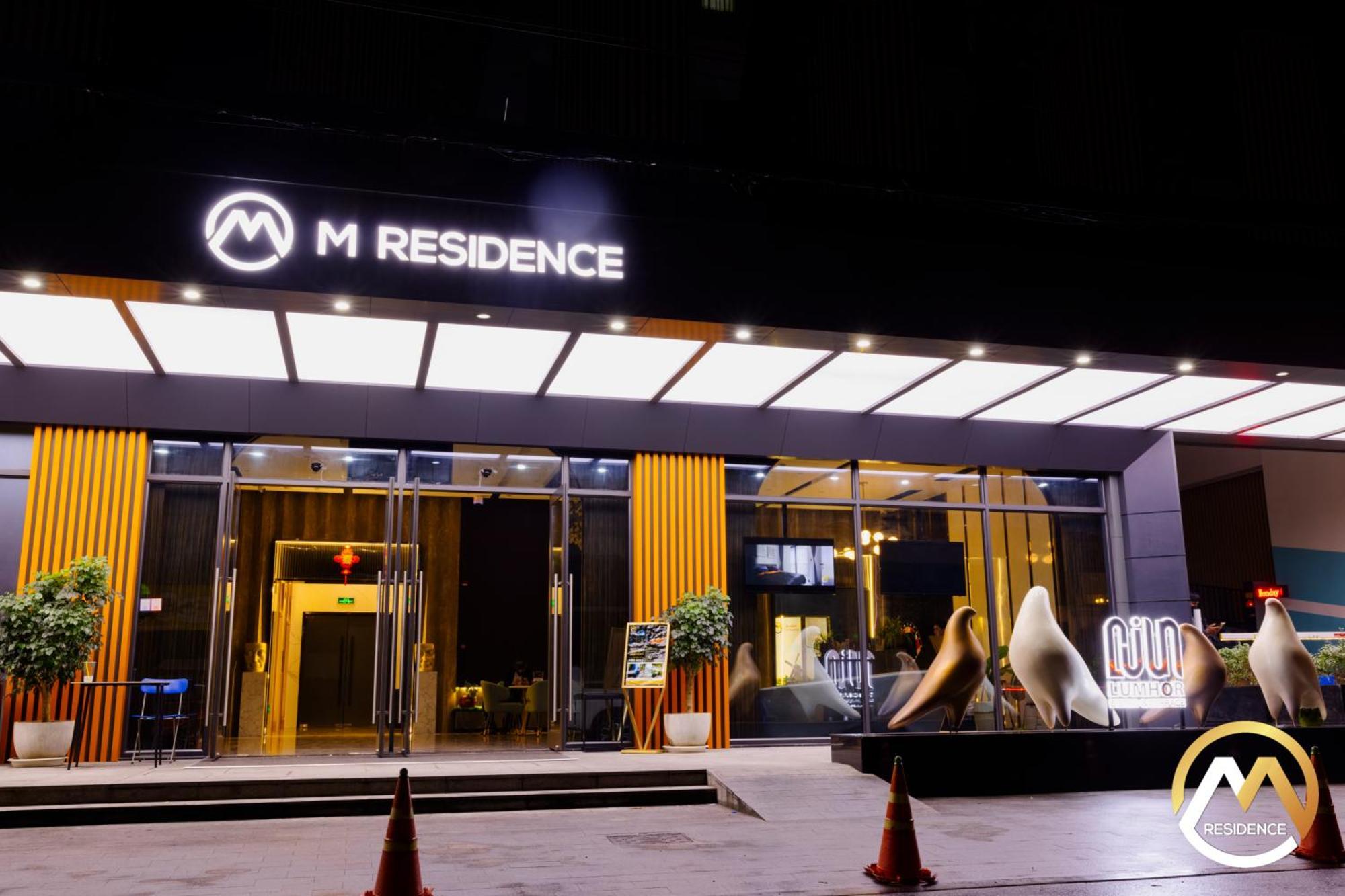 Hotel Serviced Apartments Top One Infinity Pool With View Of 360 Degree 프놈펜 외부 사진